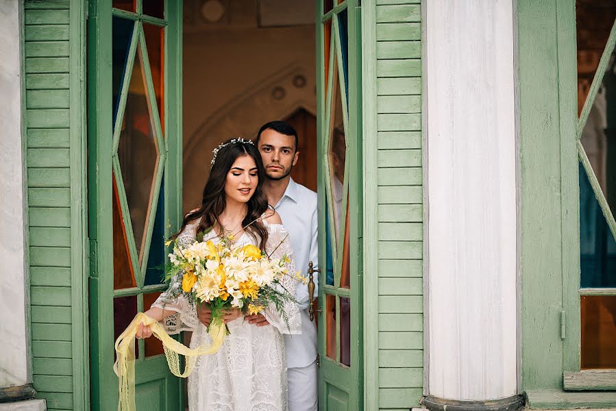 Wedding photographer Sveta Sukhoverkhova (svetasu). Photo of 1 June 2019