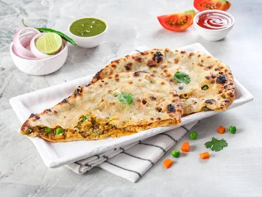 Veg Stuffed Naan