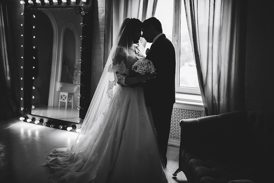 Fotógrafo de casamento Evgeniy Kravchenko (kravchenko). Foto de 28 de fevereiro 2017