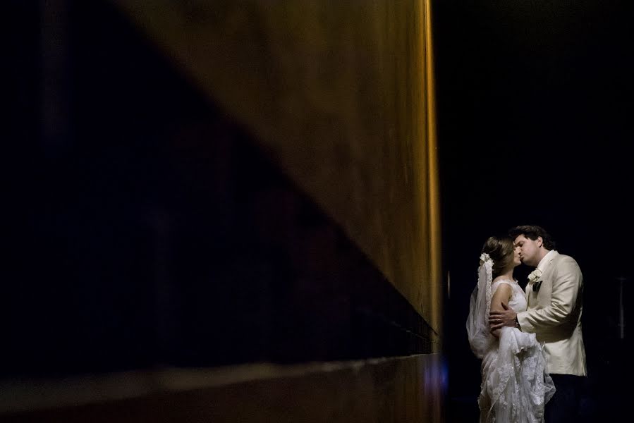 Fotografo di matrimoni Gabo Ochoa (gaboymafe). Foto del 2 giugno 2017