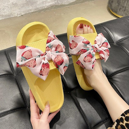 Title 4, Womens Fashion Casual Strawberry Bow Slippers,...