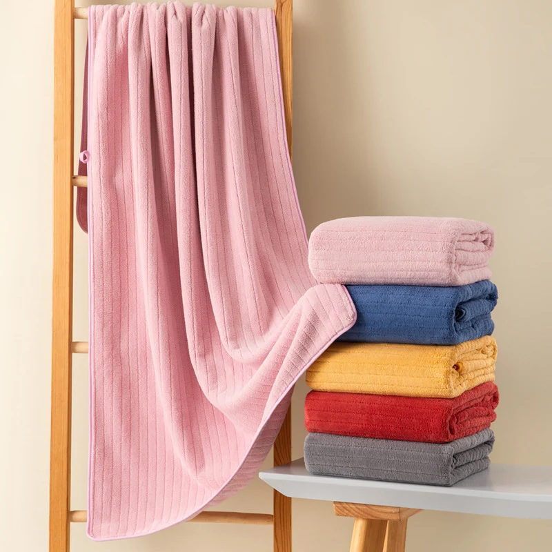 Toalla de baño de coralina de talla grande, gruesa, absorbente, suave y de secado rápido para una experiencia de baño lujosa y confortable.
