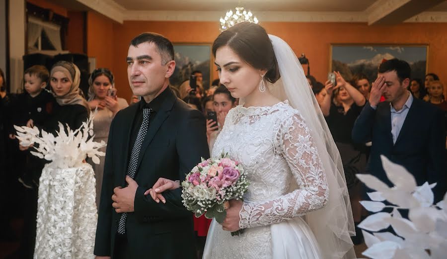 Photographe de mariage Isam Khadzh-Ekhya (balkardinec). Photo du 21 mars 2018