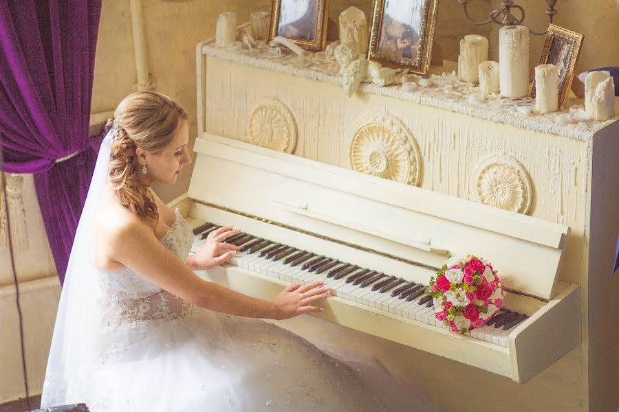 Fotógrafo de bodas Lyudmila Shabalovskaya (lish). Foto del 27 de enero 2015