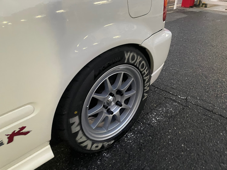シビックタイプRの塩カルだらけ・錆びるのやだ・洗車だるいに関するカスタム事例の投稿画像8枚目