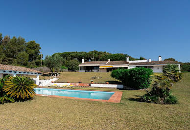 Maison avec jardin et terrasse 20