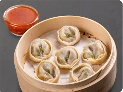 Cheese Corn Steamed Momos -- 6Pcs