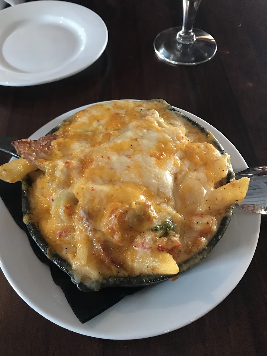 Crawfish Mac and cheese appetizer