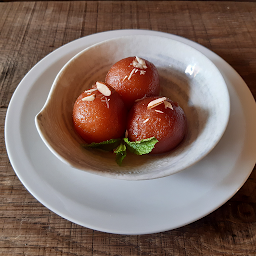 Gulab Jamun (3pcs) (v)