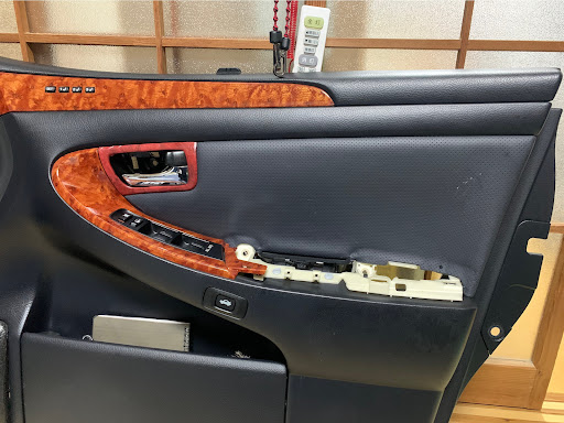クラウンアスリート Grs180のdiy 内装カスタム 内張り張替え 18クラウンに関するカスタム メンテナンスの投稿画像 車 のカスタム情報はcartune