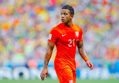 Depay s'offre toute la défense de Soligorsk