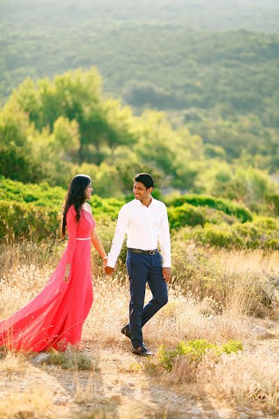 Fotógrafo de casamento Aleksandra Nadtochaya (alexnadtochaya). Foto de 29 de agosto 2018