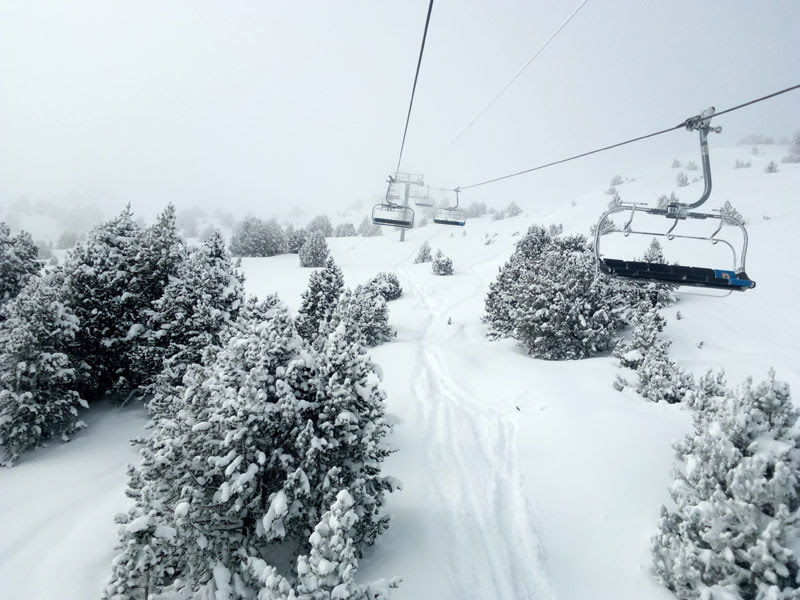 Andorra El pais dels Pirineus (горнолыжка, февраль 2017, +2018)