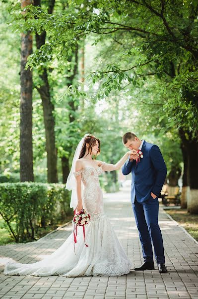 Свадебный фотограф Алёна Хиля (alena-hilia). Фотография от 3 августа 2019