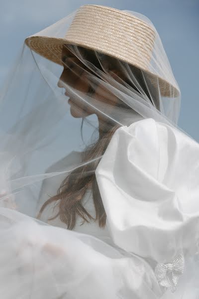 Fotógrafo de casamento Fedor Borodin (fmborodin). Foto de 11 de setembro 2022