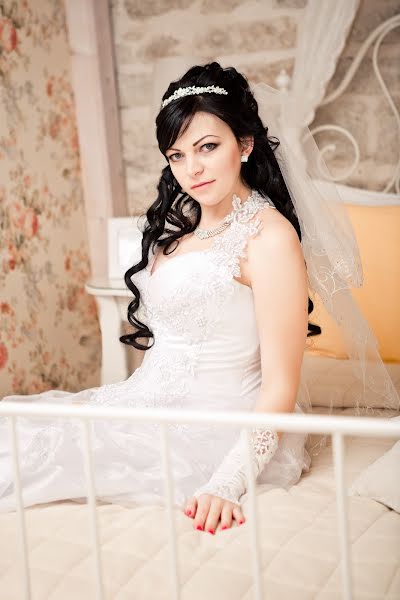 Wedding photographer Snezhana Semenova (snejnaya). Photo of 28 February 2014