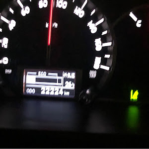ハイエースバン TRH216K