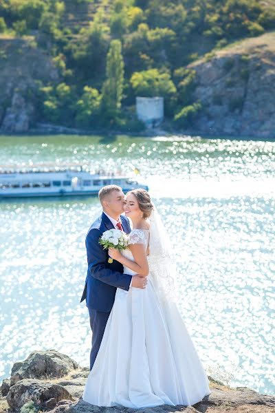 Wedding photographer Oleksandra Podgola (podgola). Photo of 23 December 2019