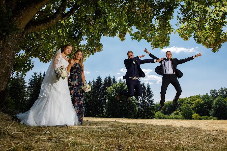 Fotografo di matrimoni Denis Prier (foto-denis). Foto del 5 agosto 2022