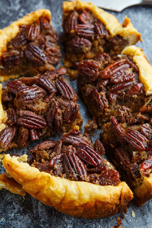 Slow Cooker Pecan Pie