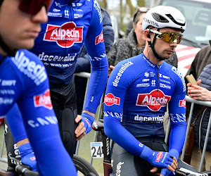 🎥 Renner van Alpecin-Deceuninck wint in de Ronde van Bretagne een millimetersprint van ... een ploegmaat