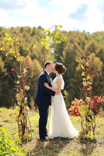 Wedding photographer Valeriya Zakharova (valeria). Photo of 3 February 2017