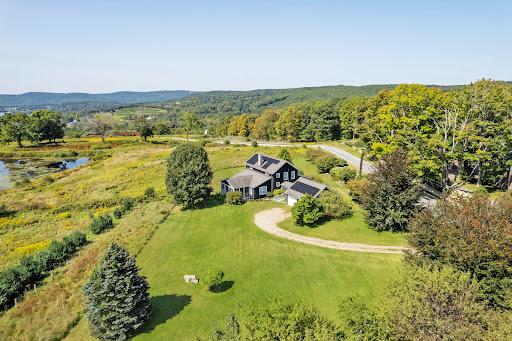 Property with garden 5