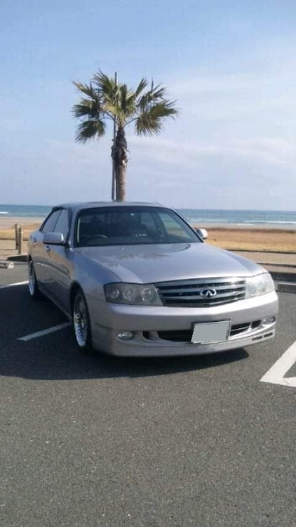 グロリアグランツーリスモの過去愛車・NISSAN最高！・Y34・グロリアに関するカスタム事例の投稿画像1枚目
