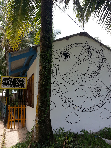 Fat Lips Bird Mural