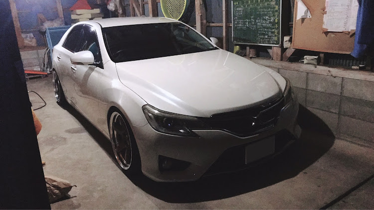 マークXの久しぶりに洗車･･･・T5R2P・iPhone7に関するカスタム事例の投稿画像3枚目