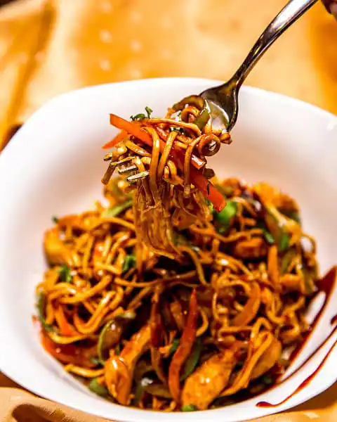 Chicken Chilli Burnt Garlic Noodles