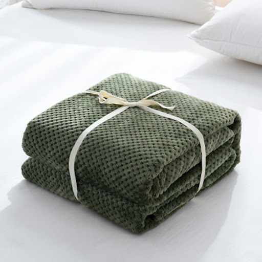 Title 9, Thickened Warm Cat Small Quilt Dog Cushion Blan...