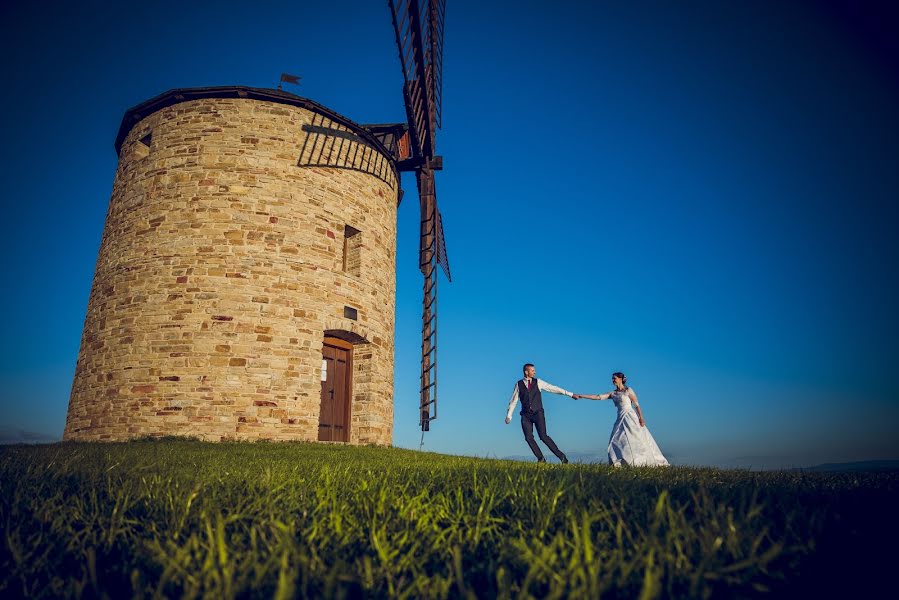 Photographe de mariage Jan Andrassi (andrassi). Photo du 1 octobre 2018