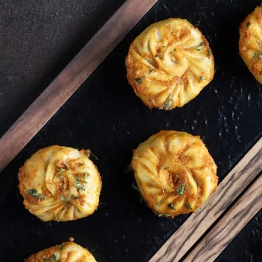 Chicken Fried Momos [6 Pieces]