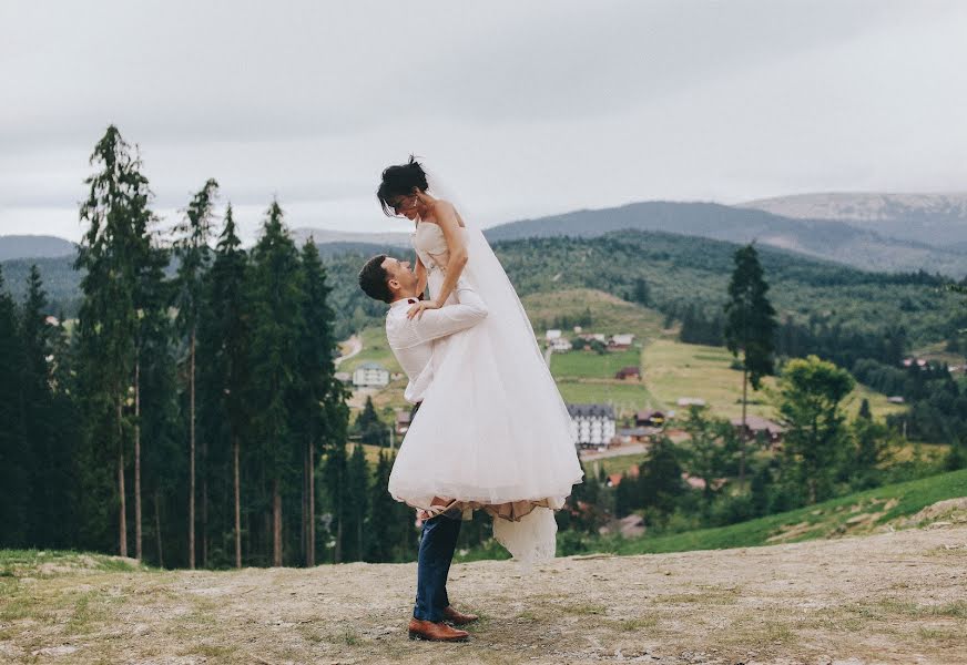 Photographe de mariage Taras Geb (tarasgeb). Photo du 14 avril 2016