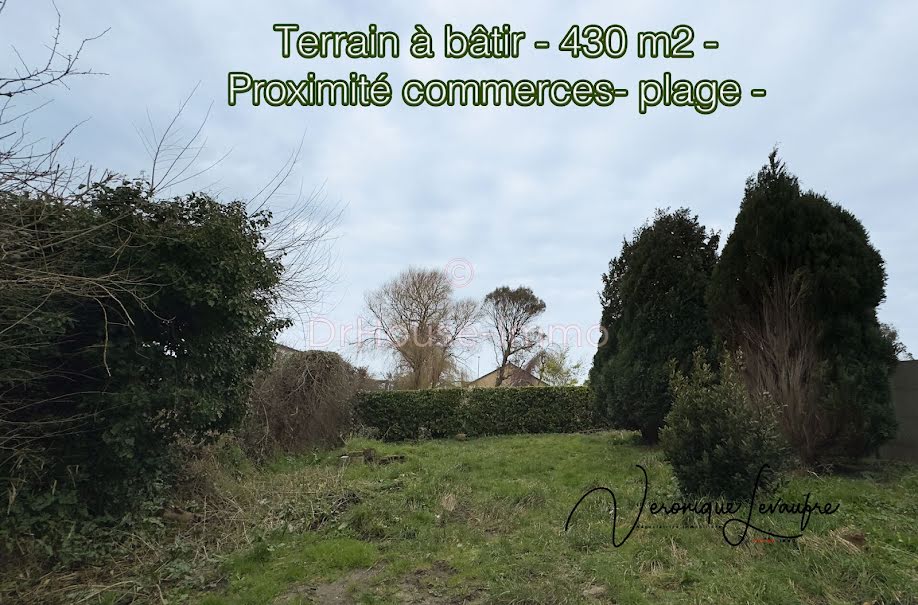 Vente terrain  430 m² à Blainville-sur-Mer (50560), 65 000 €