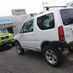 ジムニー JB23W