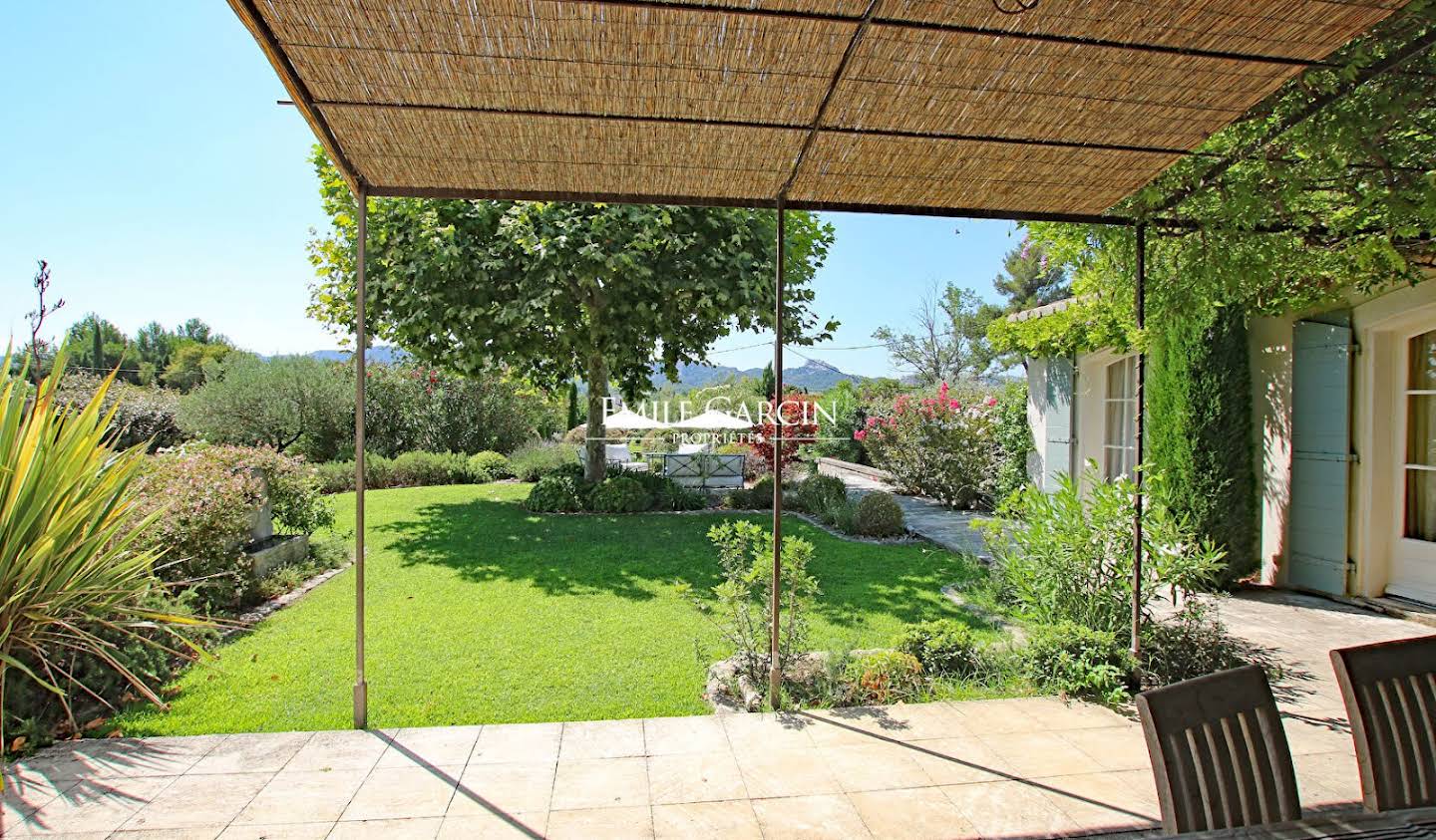 House with pool and terrace Saint-Rémy-de-Provence