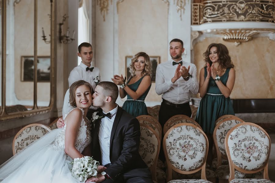 Fotografo di matrimoni Roksolana Bendina (lanabendina). Foto del 4 gennaio 2019