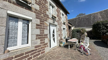 maison à Saint-Jean-des-Champs (50)