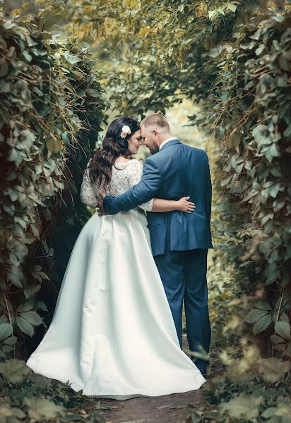 Wedding photographer Lena Smirnova (lsphotographynn). Photo of 24 May 2022