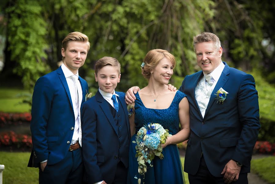 Wedding photographer Elena Sellberg (studioelenafoto). Photo of 16 July 2019