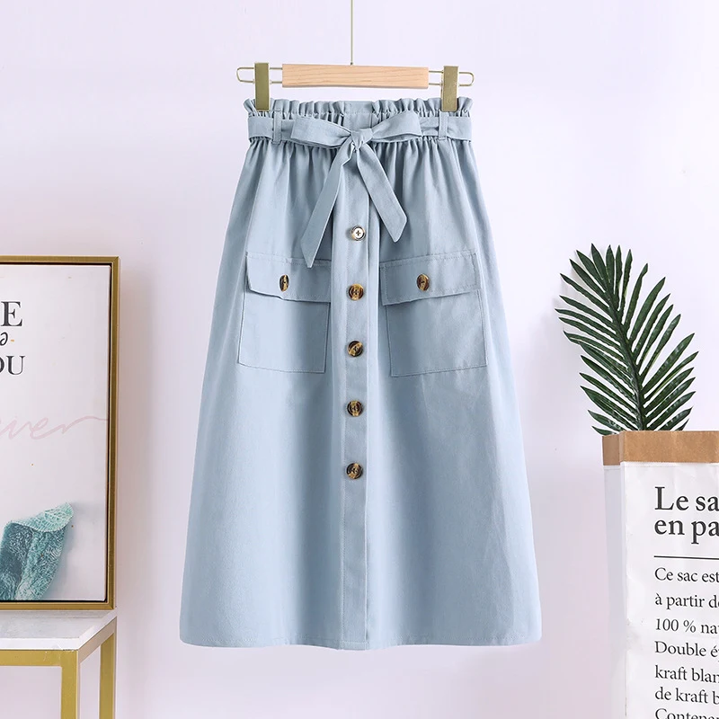 Jupe d'été artistique couleur unie boutons longueur midi Mori Girl taille élastique coton et lin coupe A, idéale pour un look estival décontracté.
