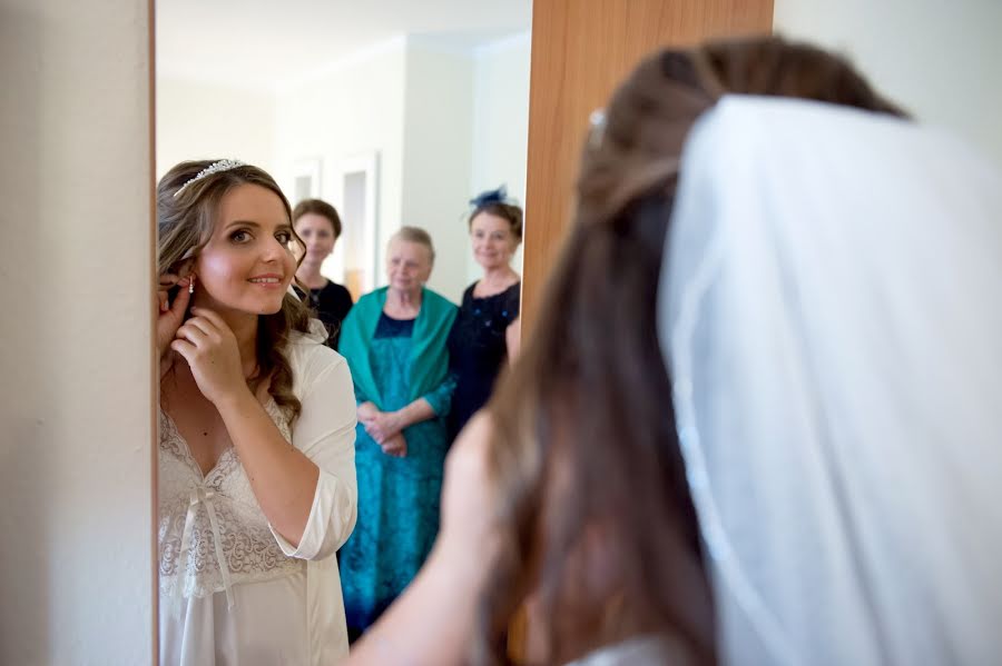 Fotógrafo de casamento Marina Polianskaja (justphotography). Foto de 12 de outubro 2019