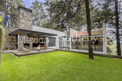 Modern house with terrace and garden - Luxury apartment / penthouse for sale in Lerma de Villada, 4 bedrooms
