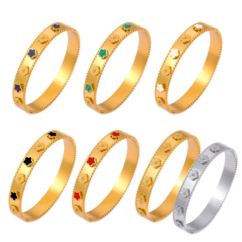 Bracelet Fleur Texturé Rétro Minorité de Personnalité, un accessoire de mode unique pour un look floral et original, affirmant votre style.