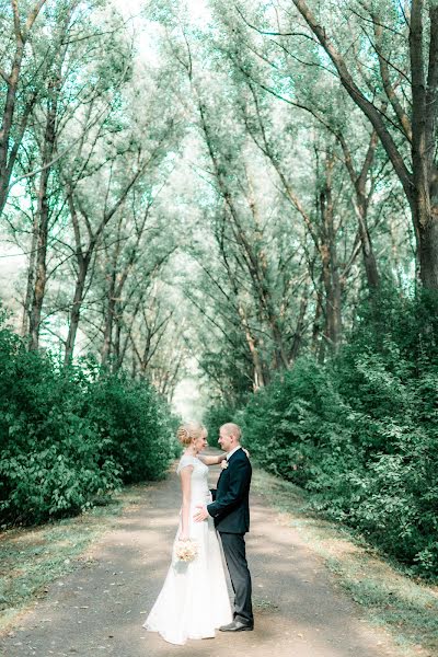 Fotógrafo de casamento Andrey Dulebenec (dulebenets). Foto de 11 de janeiro 2016