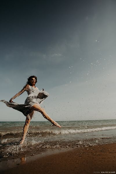 Wedding photographer Roman Yuklyaevskiy (yuklyaevsky). Photo of 27 November 2019