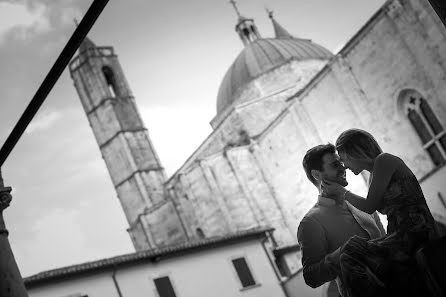 Fotógrafo de casamento Luca Campanelli (lucalaura). Foto de 25 de janeiro 2019