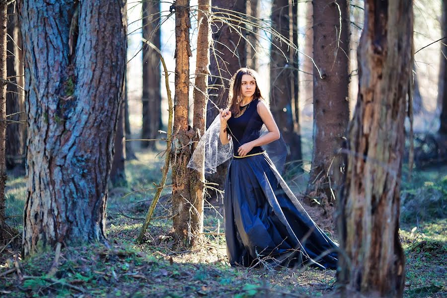 Fotógrafo de casamento Lyudmila Egorova (lastik-foto). Foto de 18 de março 2014